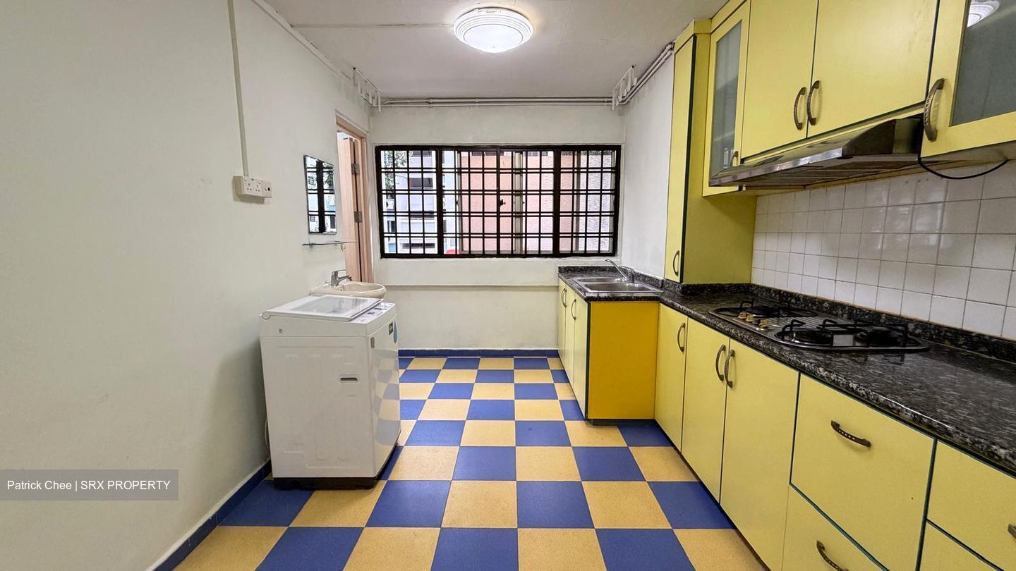 Blk 227 Bukit Batok Central (Bukit Batok), HDB 3 Rooms #525325221